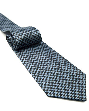 Classic Houndstooth Tie in Light Blue/Dark 
Brown