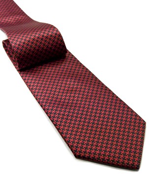Houndstooth Tie in Red/Black